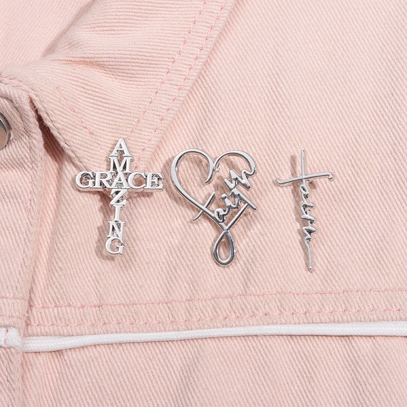 Believers Live Forever Enamel Pin – Heart & Cross Christian Quote Brooch for Backpacks & Clothing - Image 6